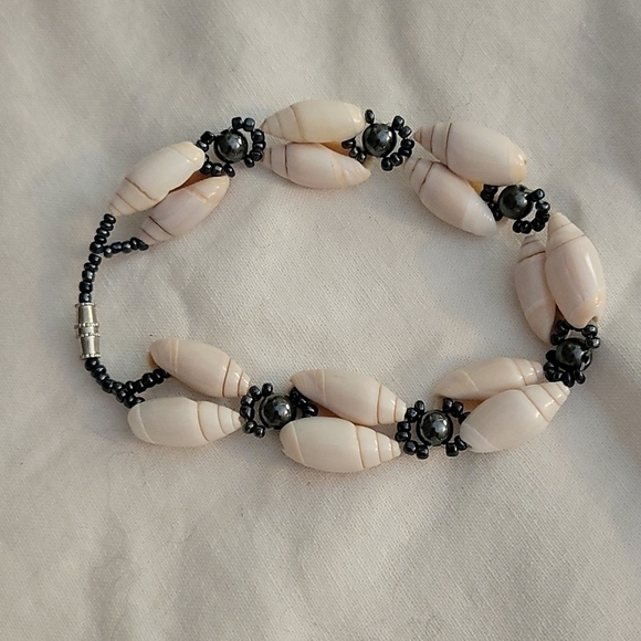 3/$30 Puka Seashell Hematite Woven Beaded Festival Beach Torsade Bracelet - Picture 2 of 7